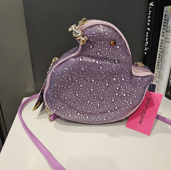 Peeps® Chick Crossbody LILAC - Picture 7 of 7